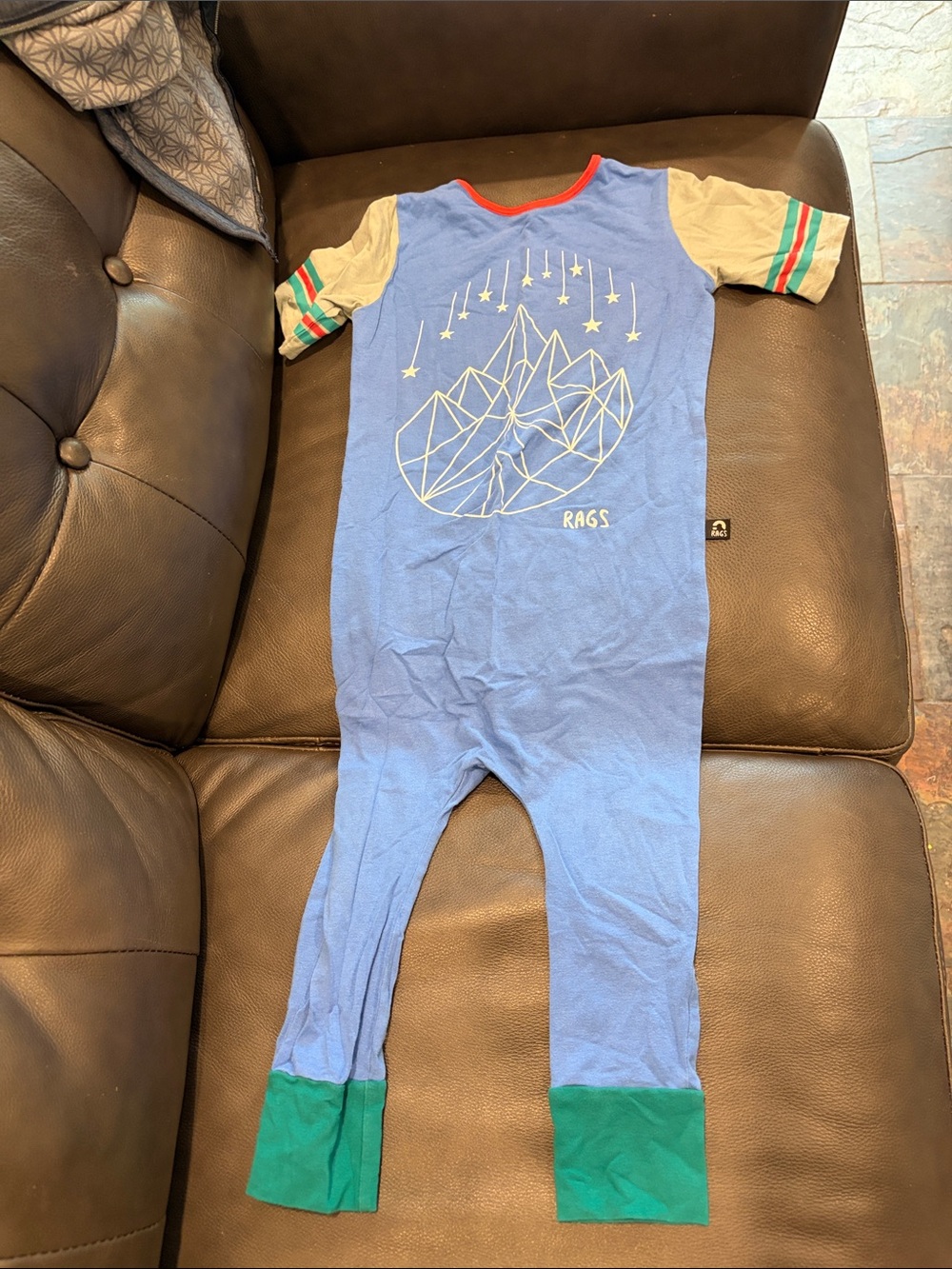 Blue Mountain Graphic Kids One-Piece Rags to Raches